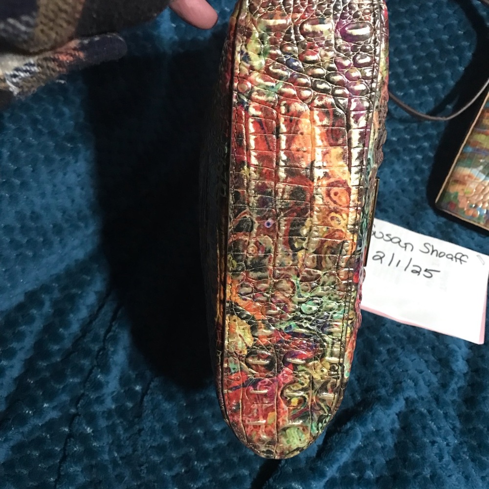 GUC Brahmin Katie Ammolite Crossbody - Picture 3 of 7